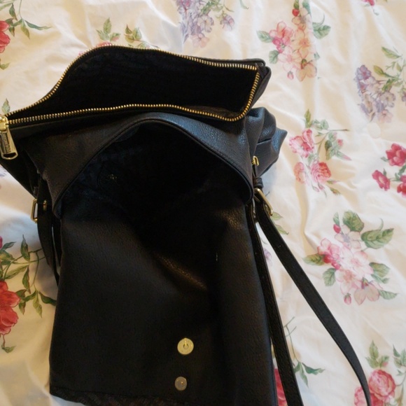 Handbag - Picture 3 of 8